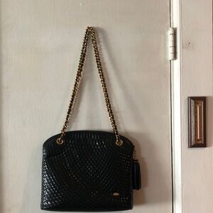 Vintage made in Italy lambskin bally patent leather purse.